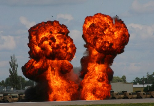 explosion_001.jpg