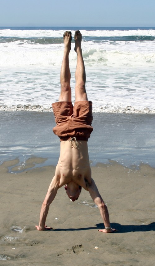 handstand.jpg